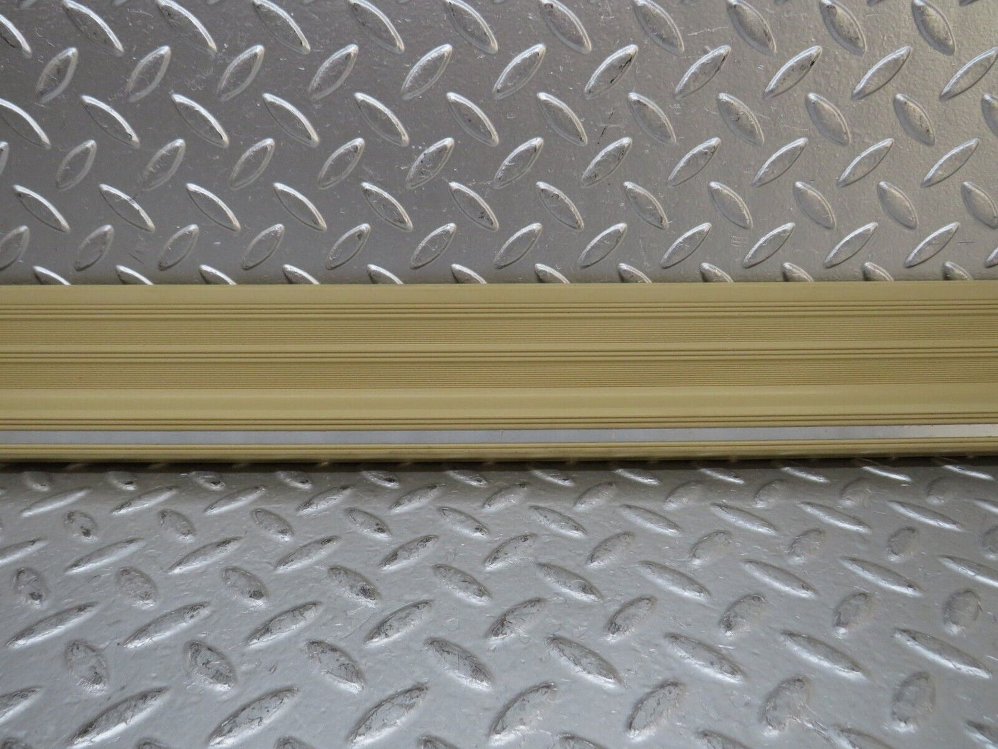 29741 Mercedes-Benz W123 230E Front Left Door Sill Trim Beige
