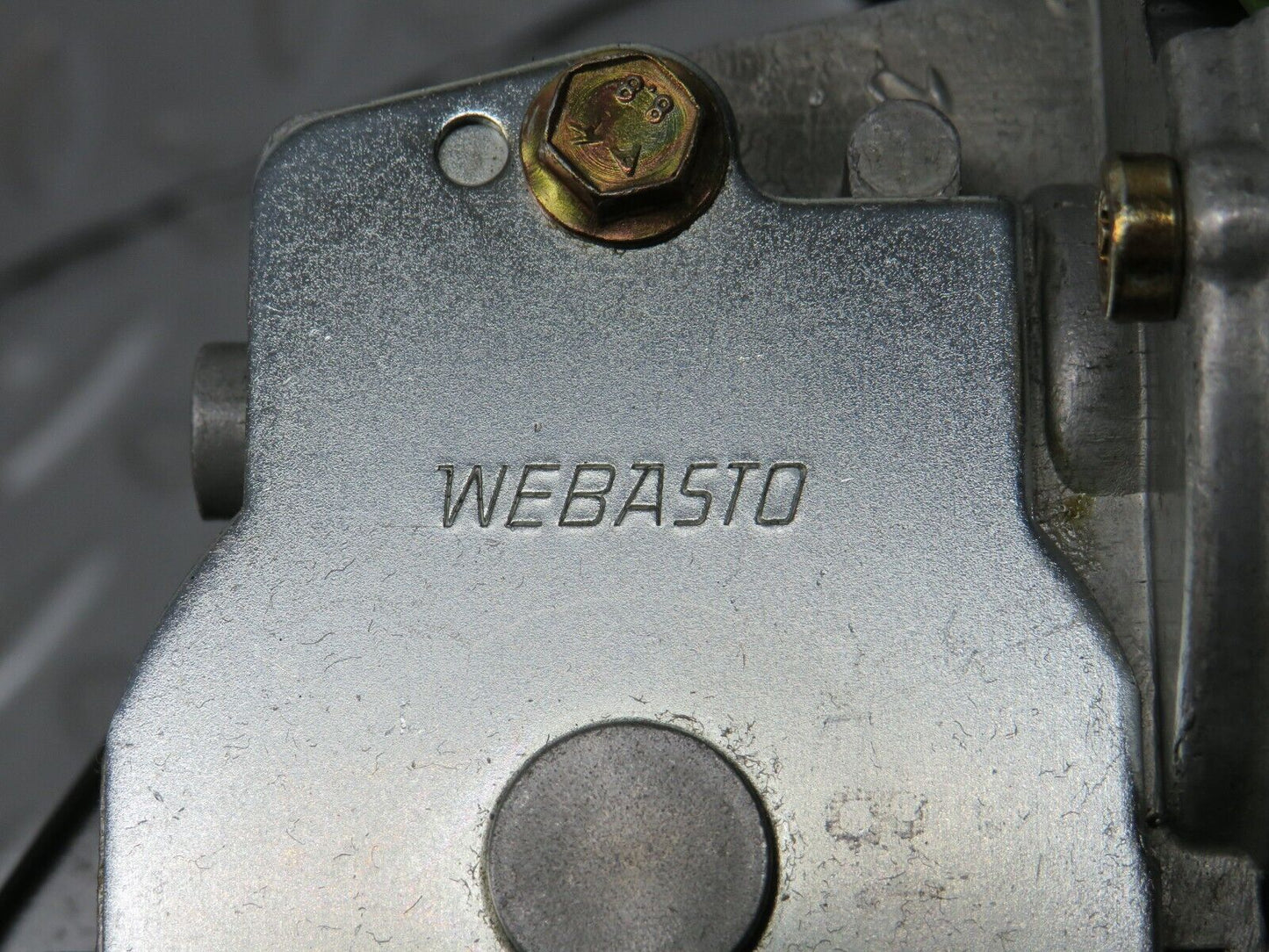 30672 Mercedes-Benz W201 190E Sunroof Motor Bosch with Relay 0390251699