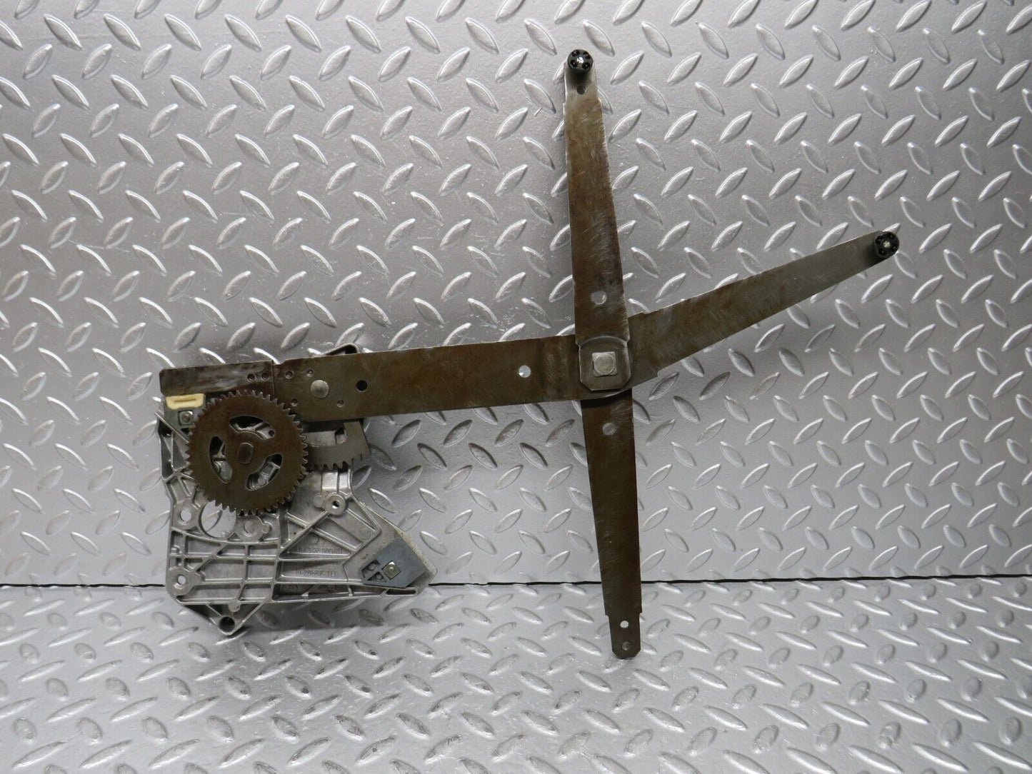 30171 Porsche 924 Left Door Power Window Regulator 477837375