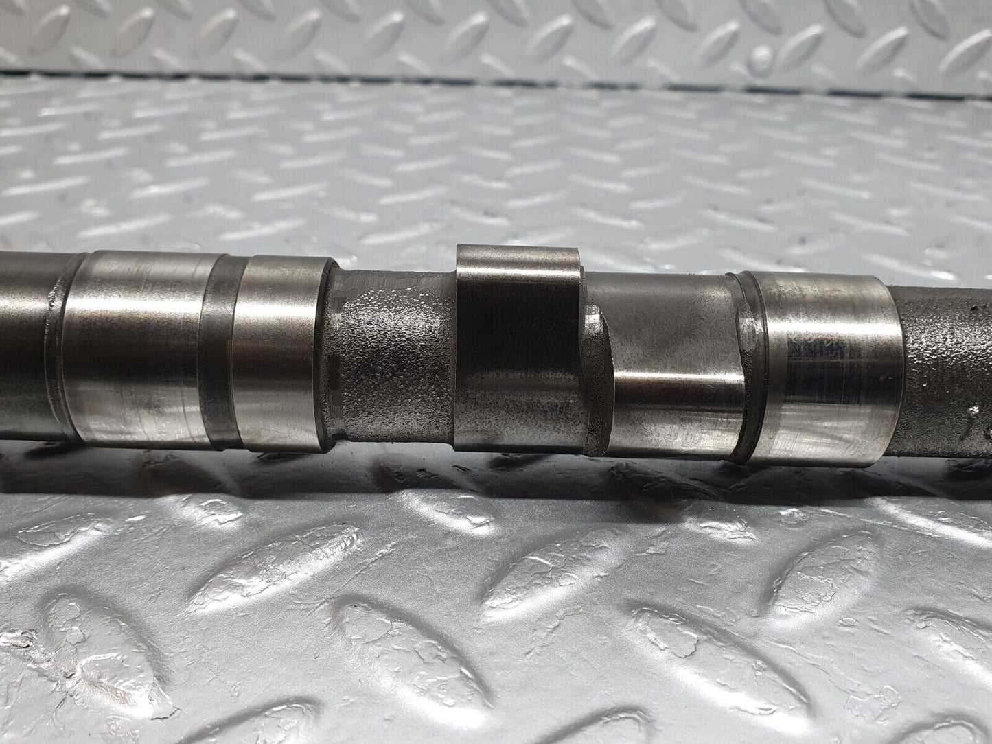 43079 Mercedes-Benz W123 230E Camshaft