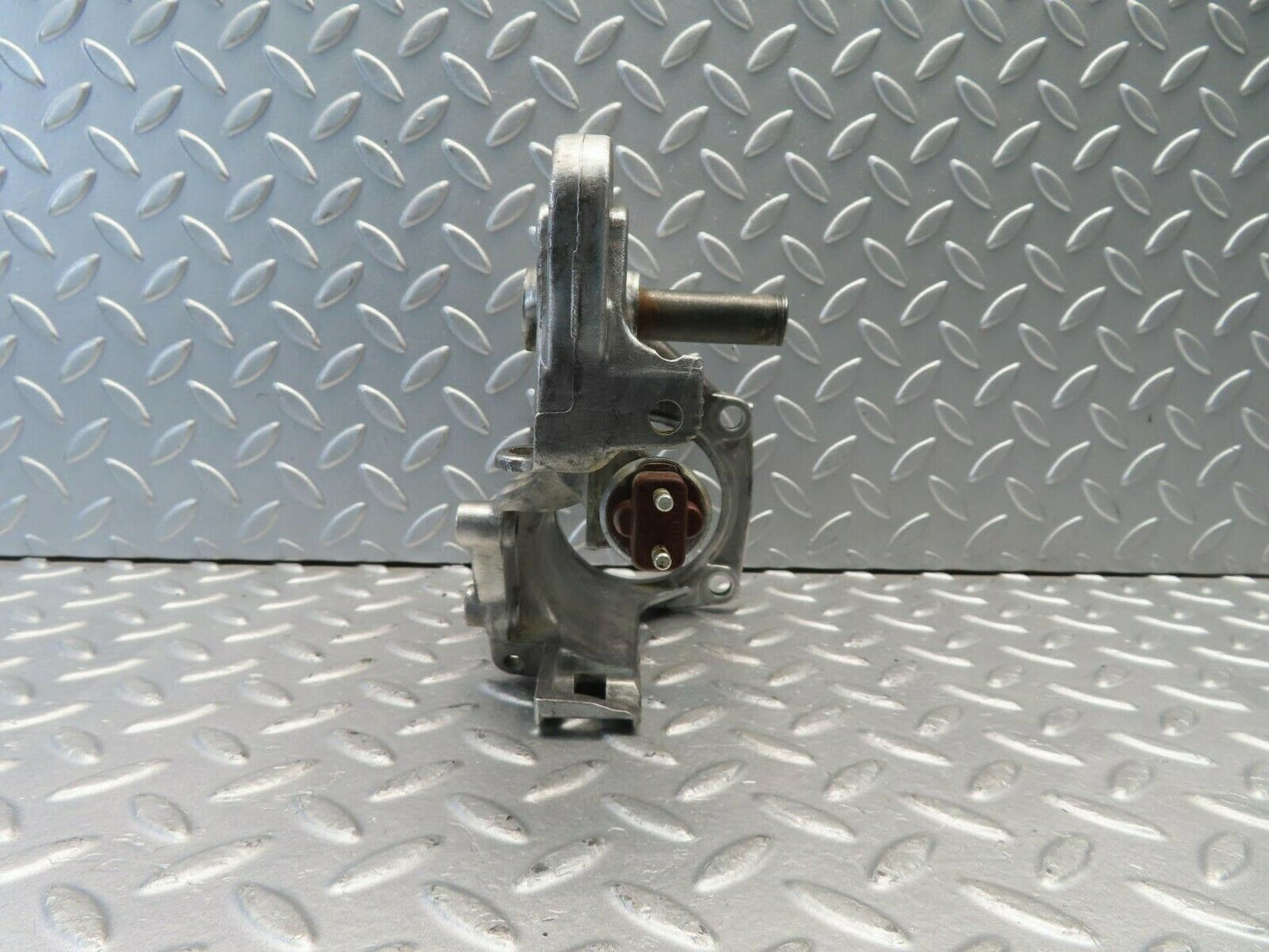 10911 Mercedes-Benz W123 230E Brake Pedal Bracket Support 1232900219