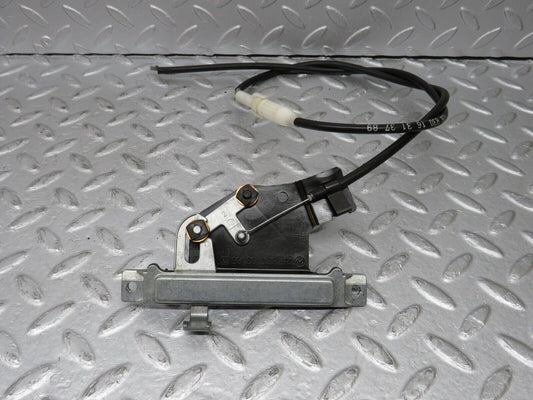 36201 Mercedes-Benz W126 420SE Rear Heater Regulator 1268300385 1268301631