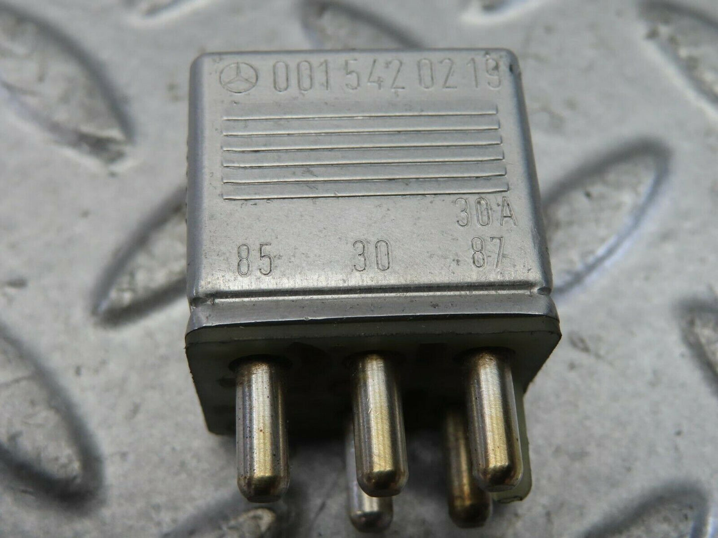 9424 Mercedes-Benz C124 300CE Coupe Multi Purpose Relay 0015420219