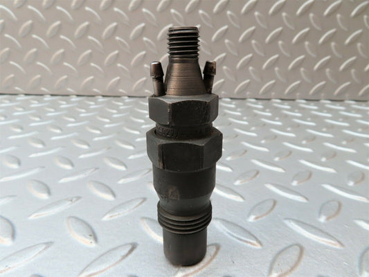 0326 Mercedes-Benz W123 240D 300D Diesel  Fuel Injector  KCA30SD27/4
