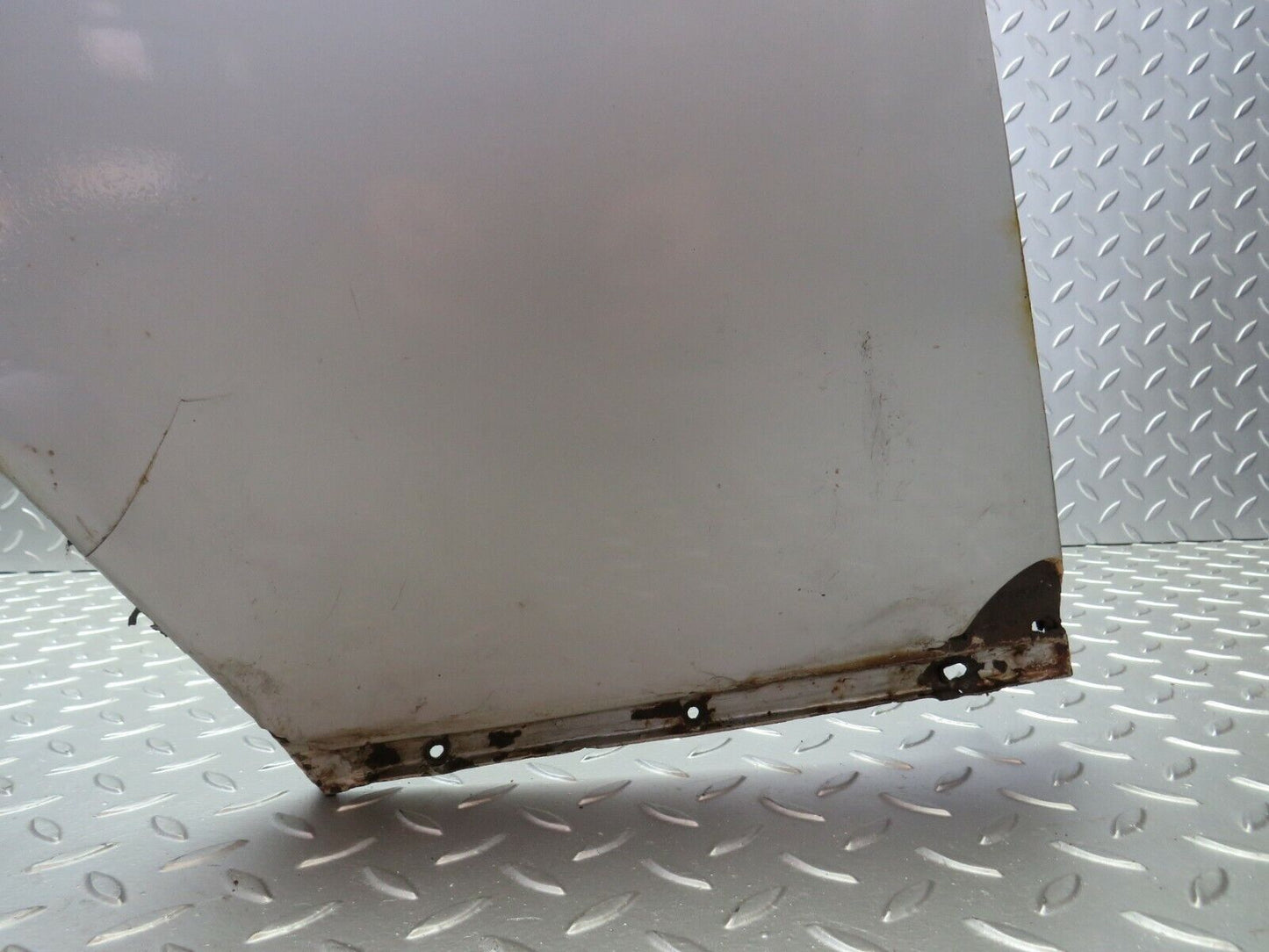 24484 Mercedes-Benz W108 Front Left Wing Fender