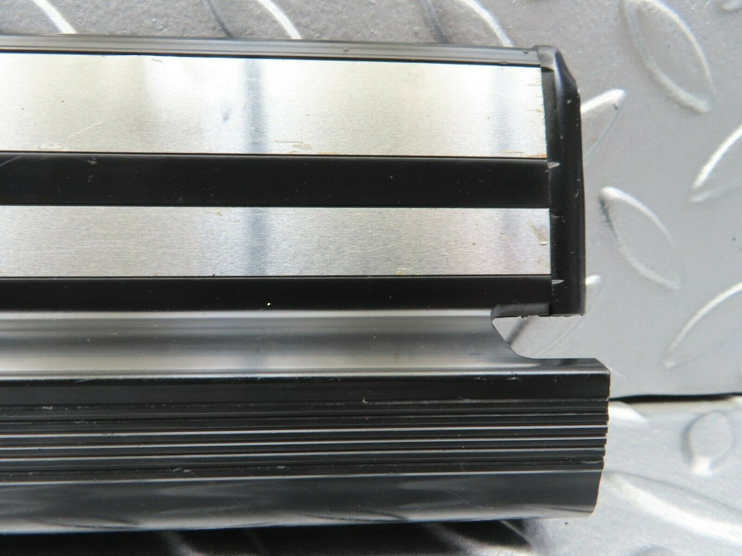 6547 Mercedes-Benz S124 E220 Wagon Front Left Door Sill Trim