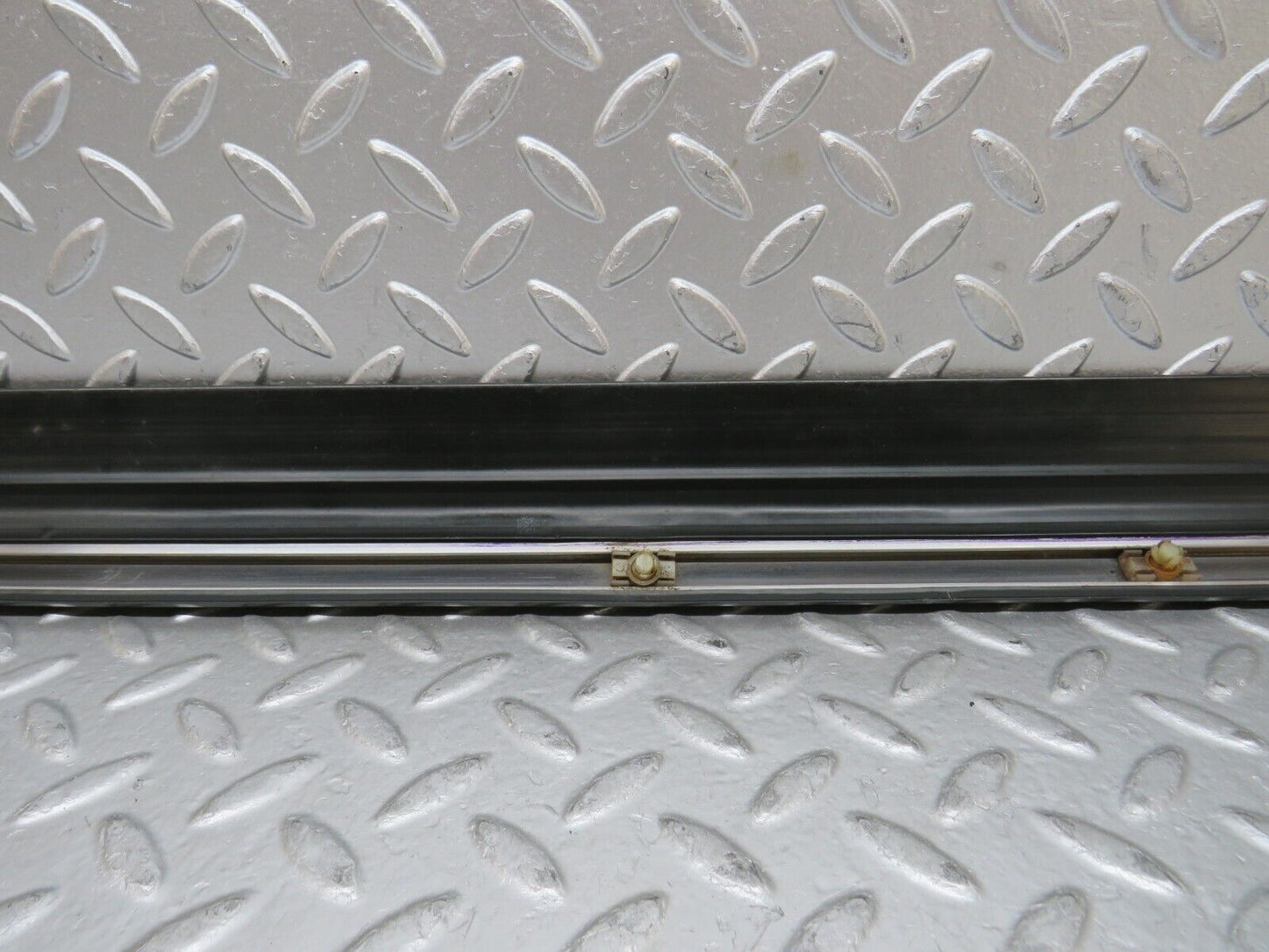 27899 Mercedes-Benz W123 280E Front Left Door Lower Moulding Trim
