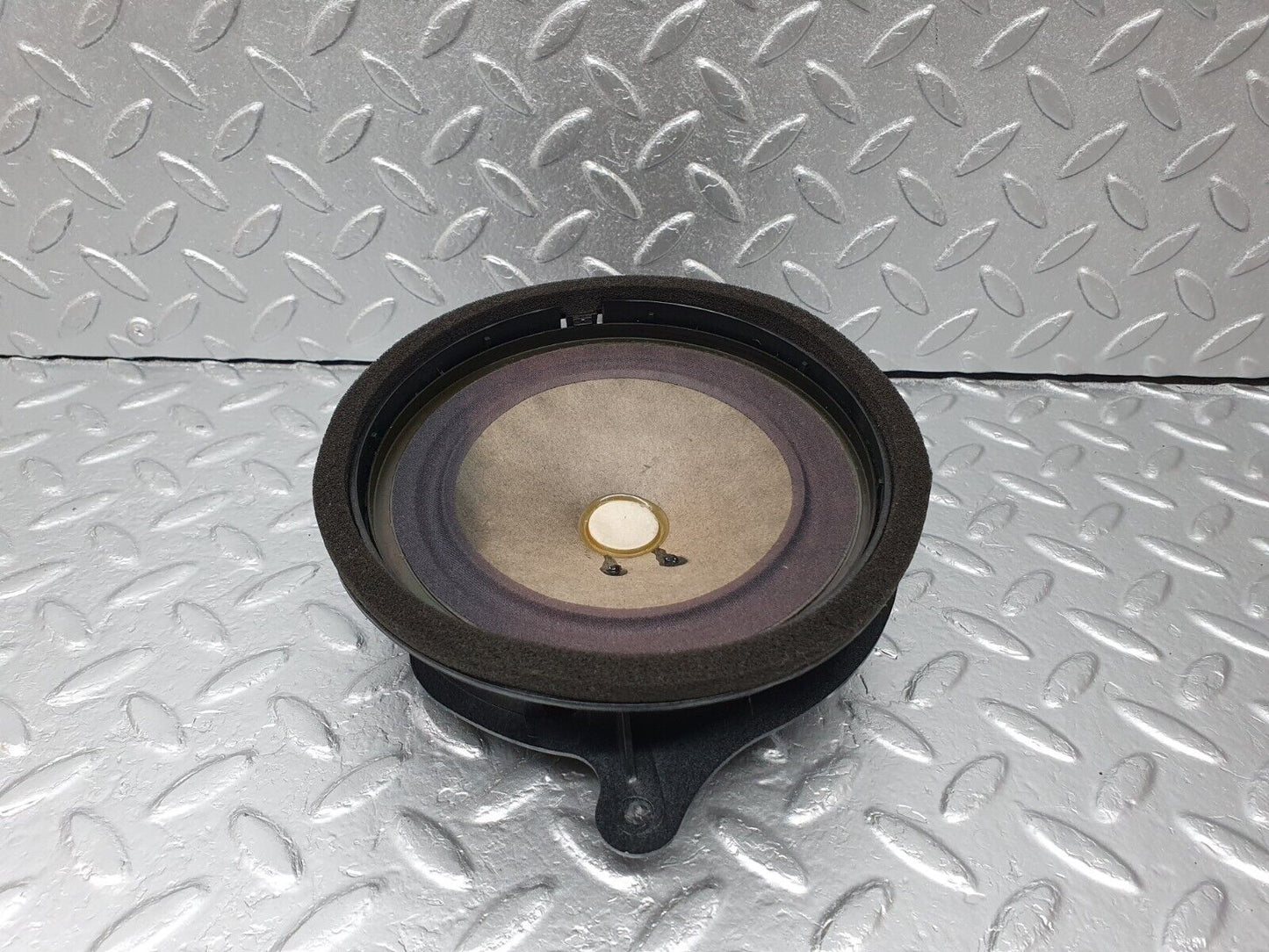 41809 Mercedes-Benz W202 C200 Front Door Loudspeaker Left 2028209502