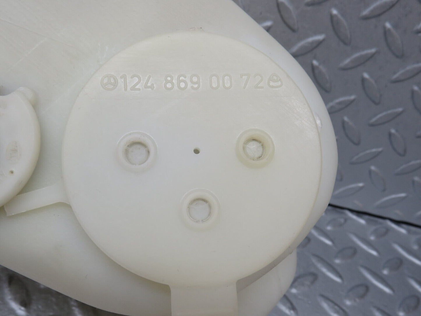 36173 Mercedes-Benz W126 420SE Windscreen Washer Fluid Reservoir 1268690620 1248690072