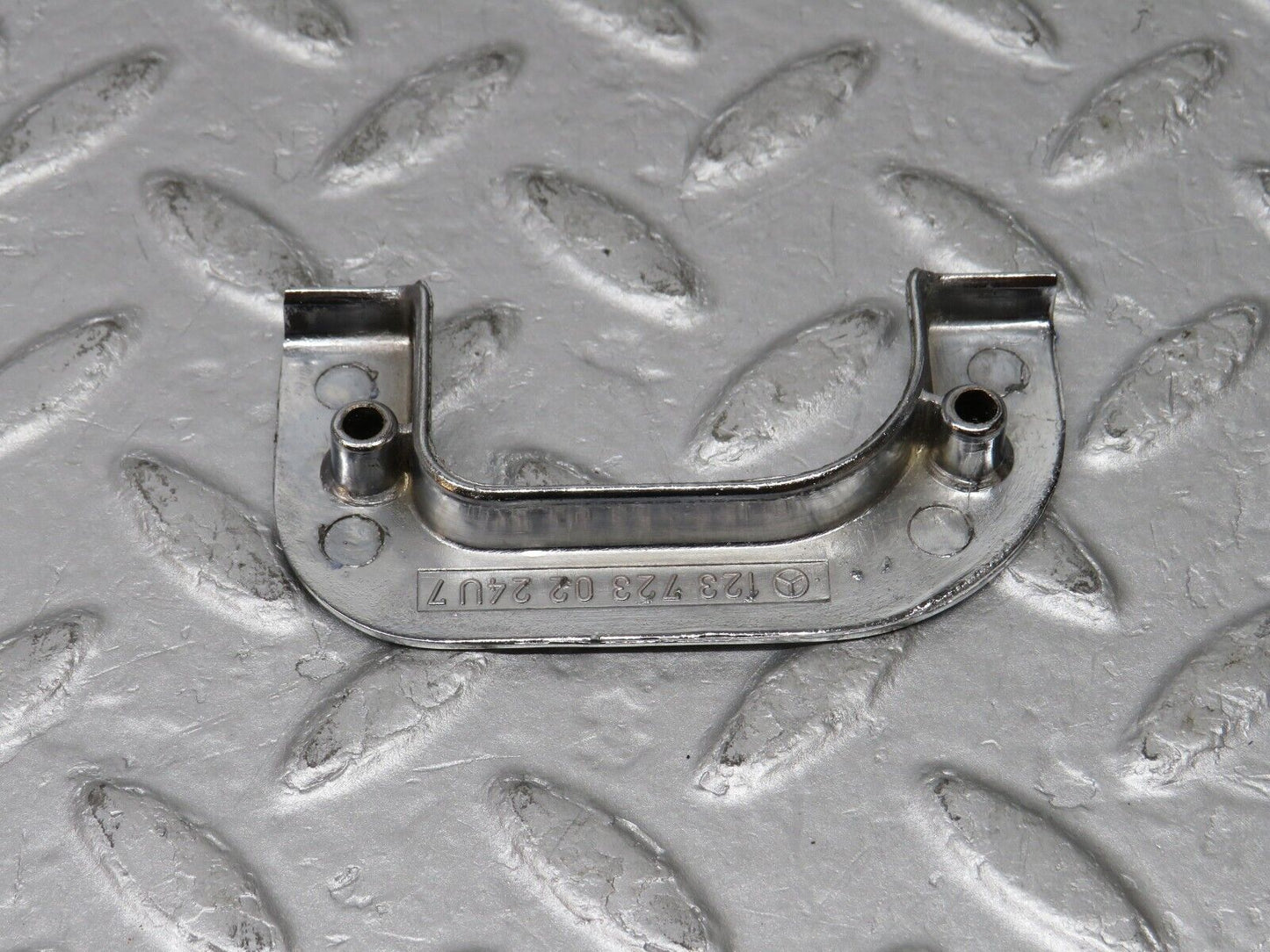 36094 Mercedes-Benz W126 420SE Interior Chrome Door Latch Right 1237230224