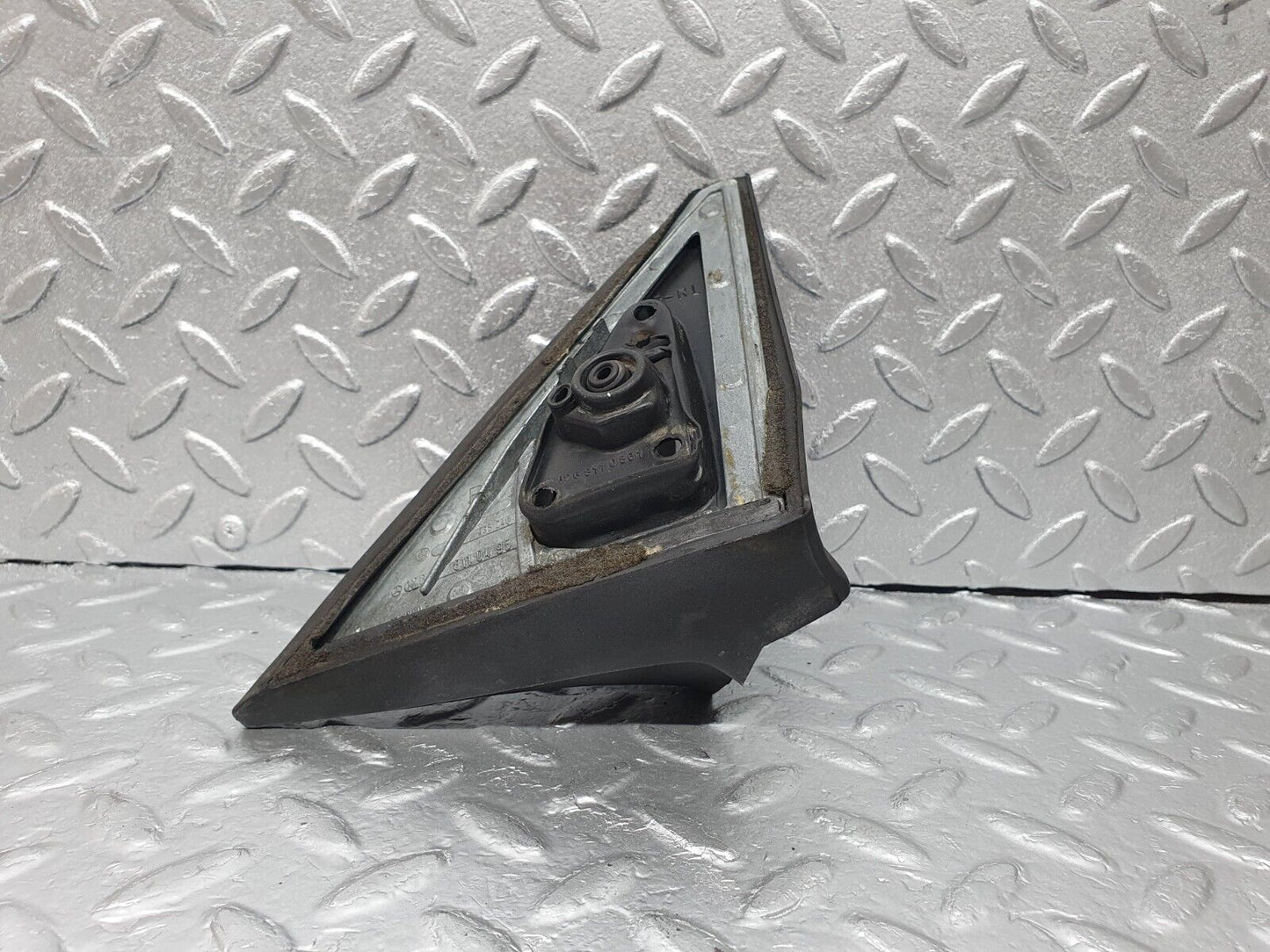 43695 Mercedes-Benz C126 380SEC Coupe Wing Mirror Rubber Seal Cover Right 1268110495 1268110861