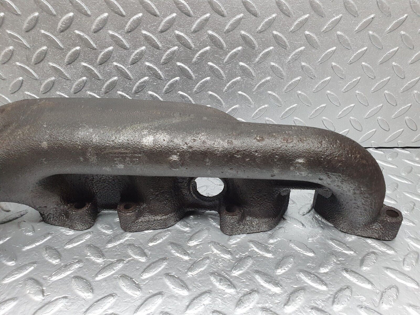 44221 Mercedes-Benz C123 230CE Coupe Exhaust Manifold 1021422301