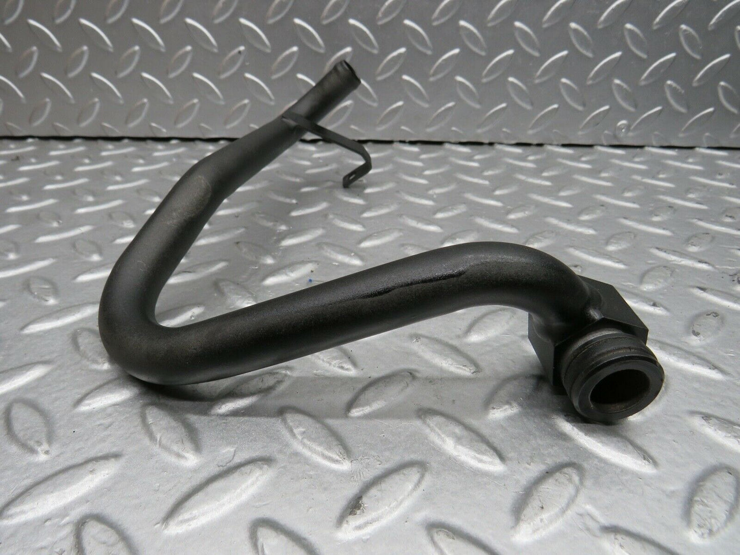 21912 Mercedes-Benz W126 300SE Coolant Hose Pipe
