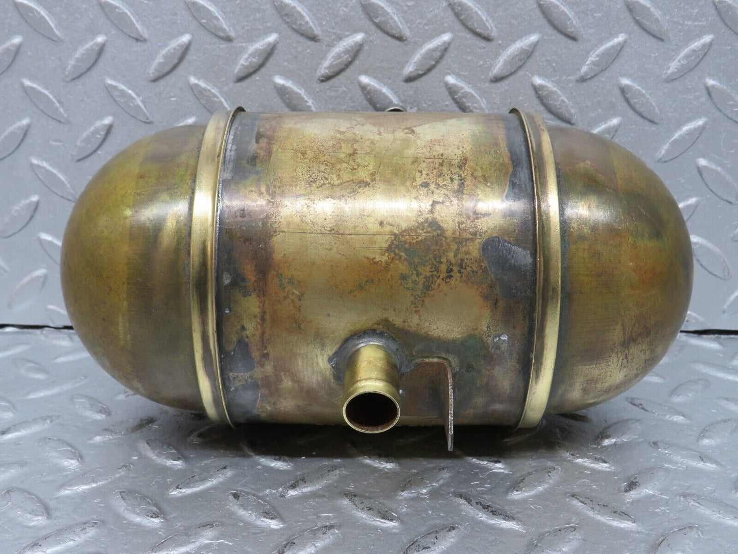 40231 Mercedes-Benz W110 230 Coolant Reservoir Tank 1105000049