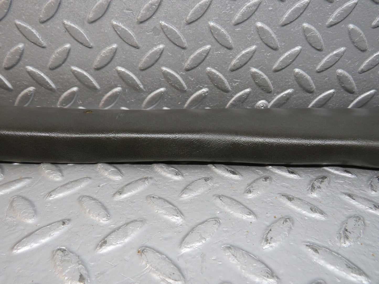 40240 Mercedes-Benz W110 230 B Pillar Cover Right Side