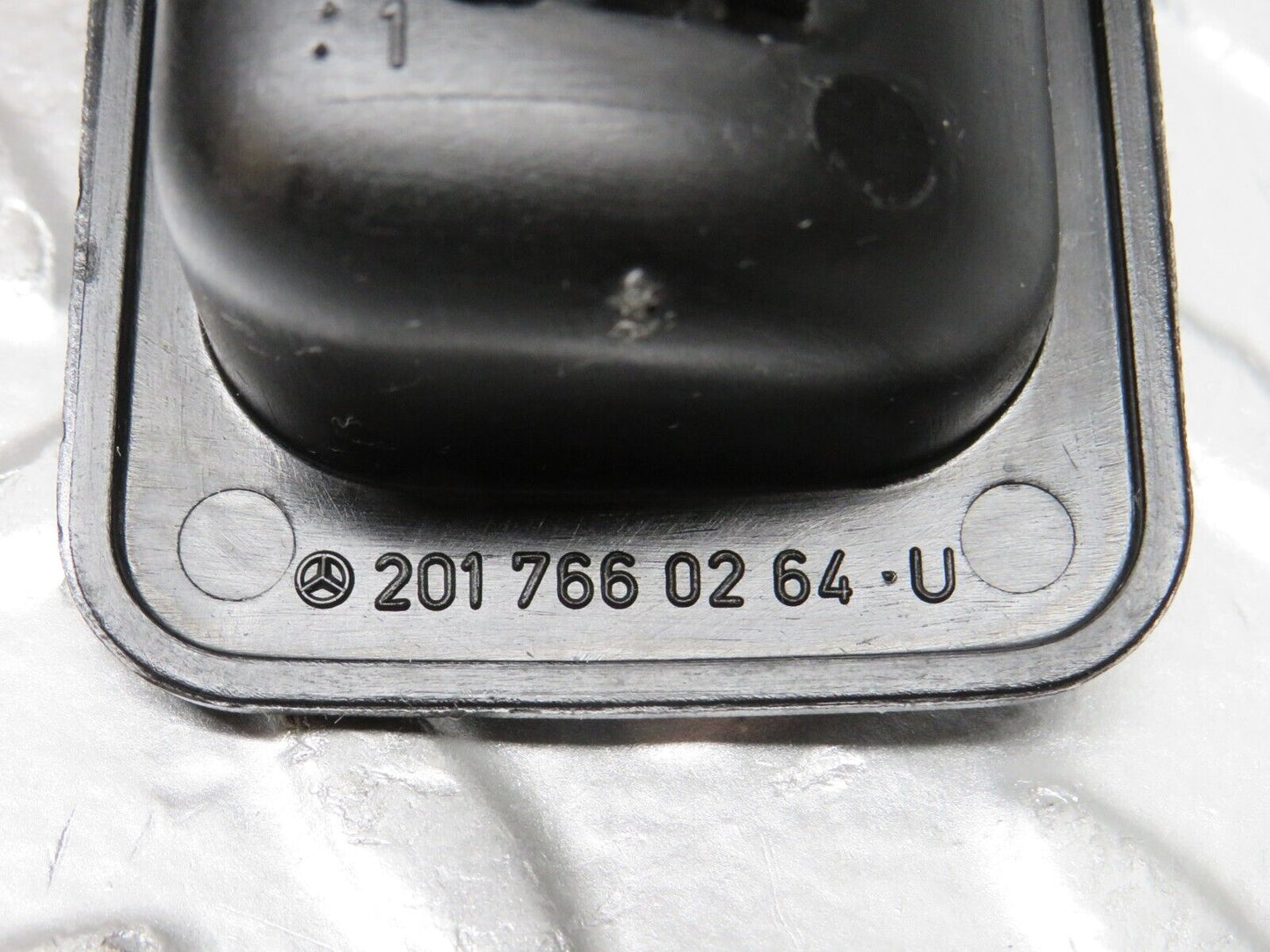 30585 Mercedes-Benz W201 190E 2.0L Right Interior Door Handle 2017660264