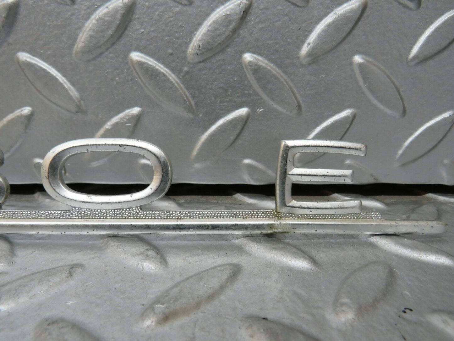 23658 Mercedes-Benz W114 280E Trunk Badge Emblem