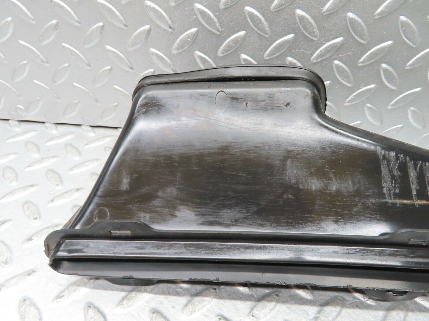 20595 Mercedes-Benz R107 450SL Coupe Air Duct Vent Right Side