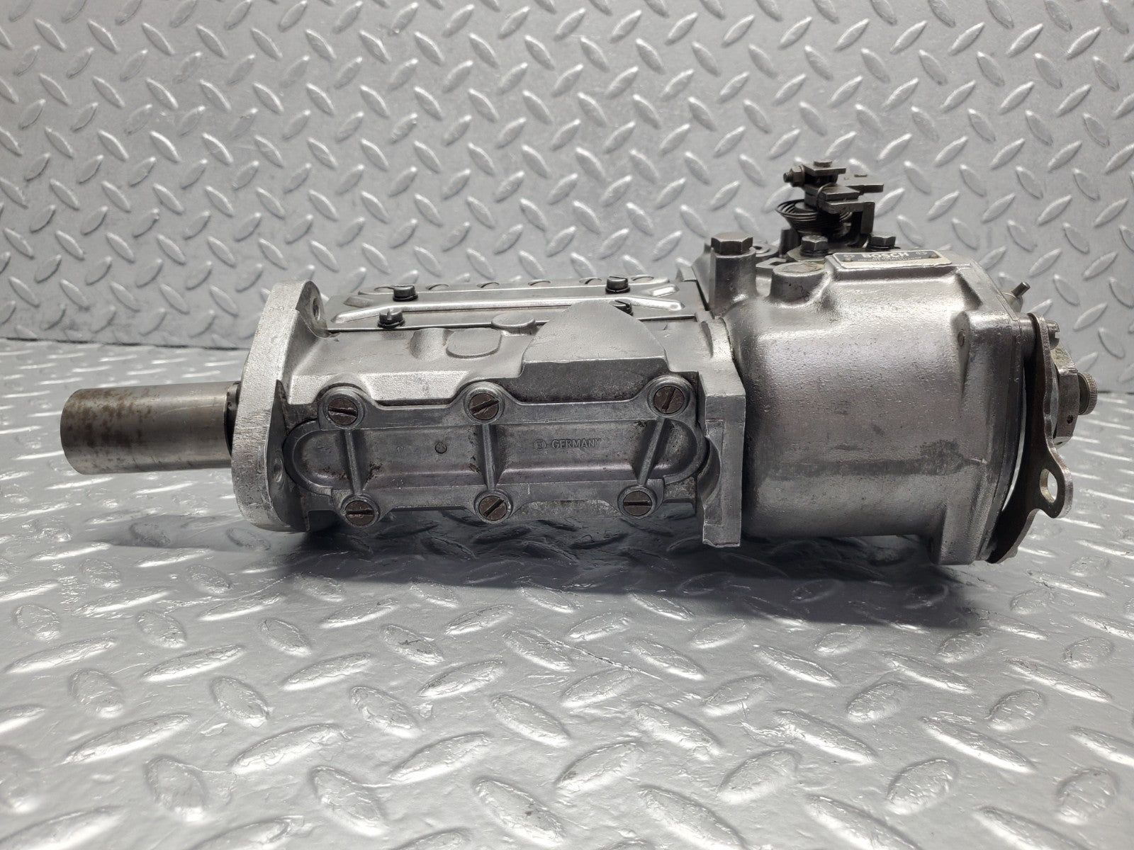 W112 fuel injection pump spares or repair used OEM