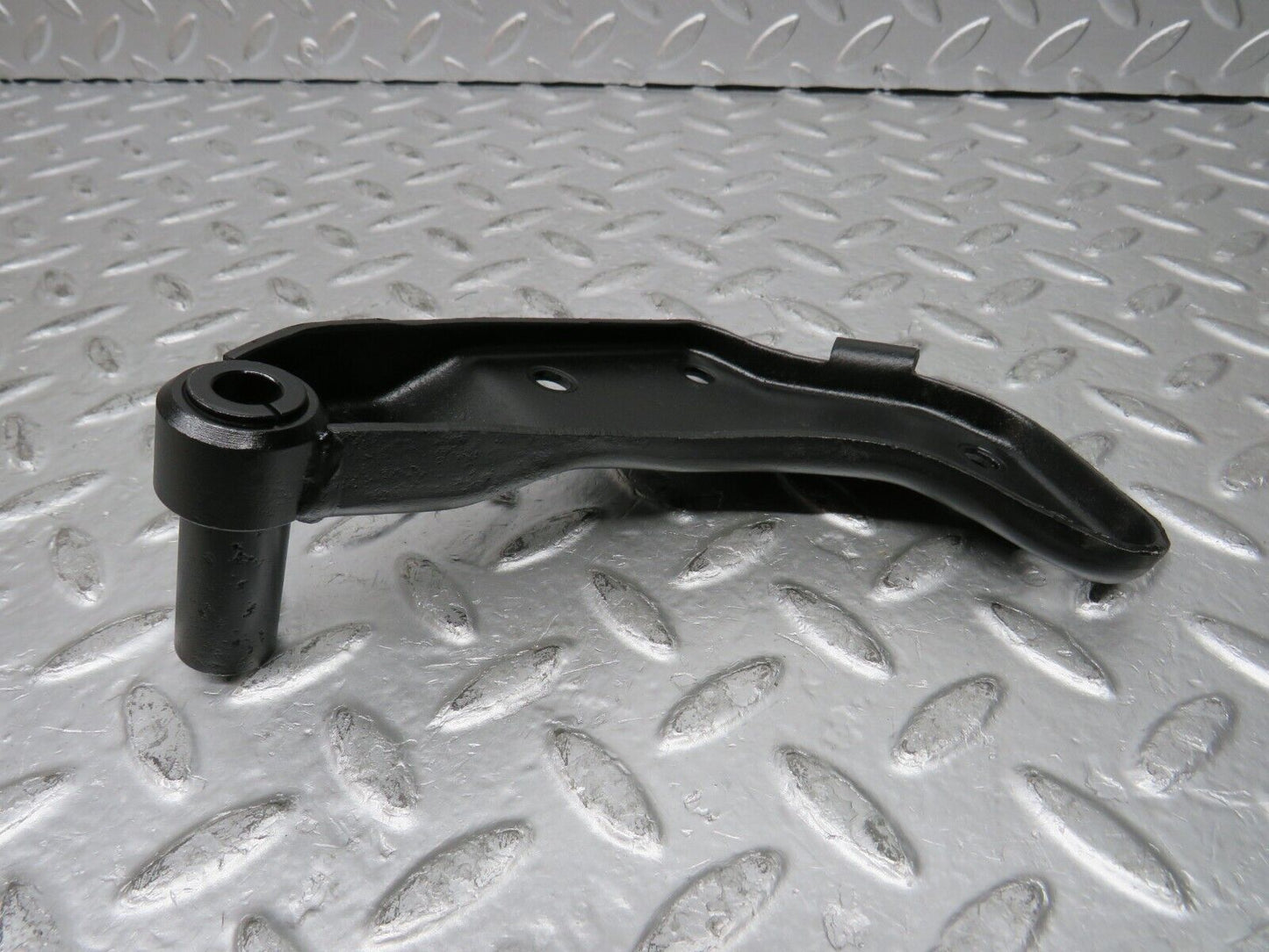 29909 Mercedes-Benz W123 230E Alternator Generator Bracket