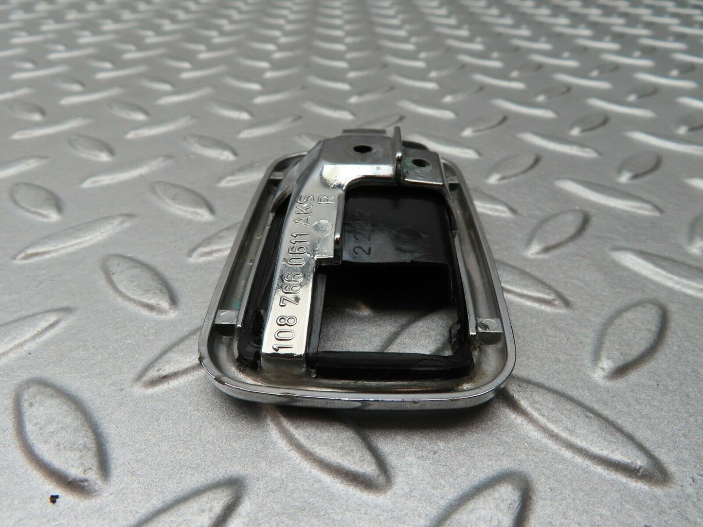 4731 Mercedes-Benz W114 280CE Coupe Chrome Frame For Door Handle 1087660611