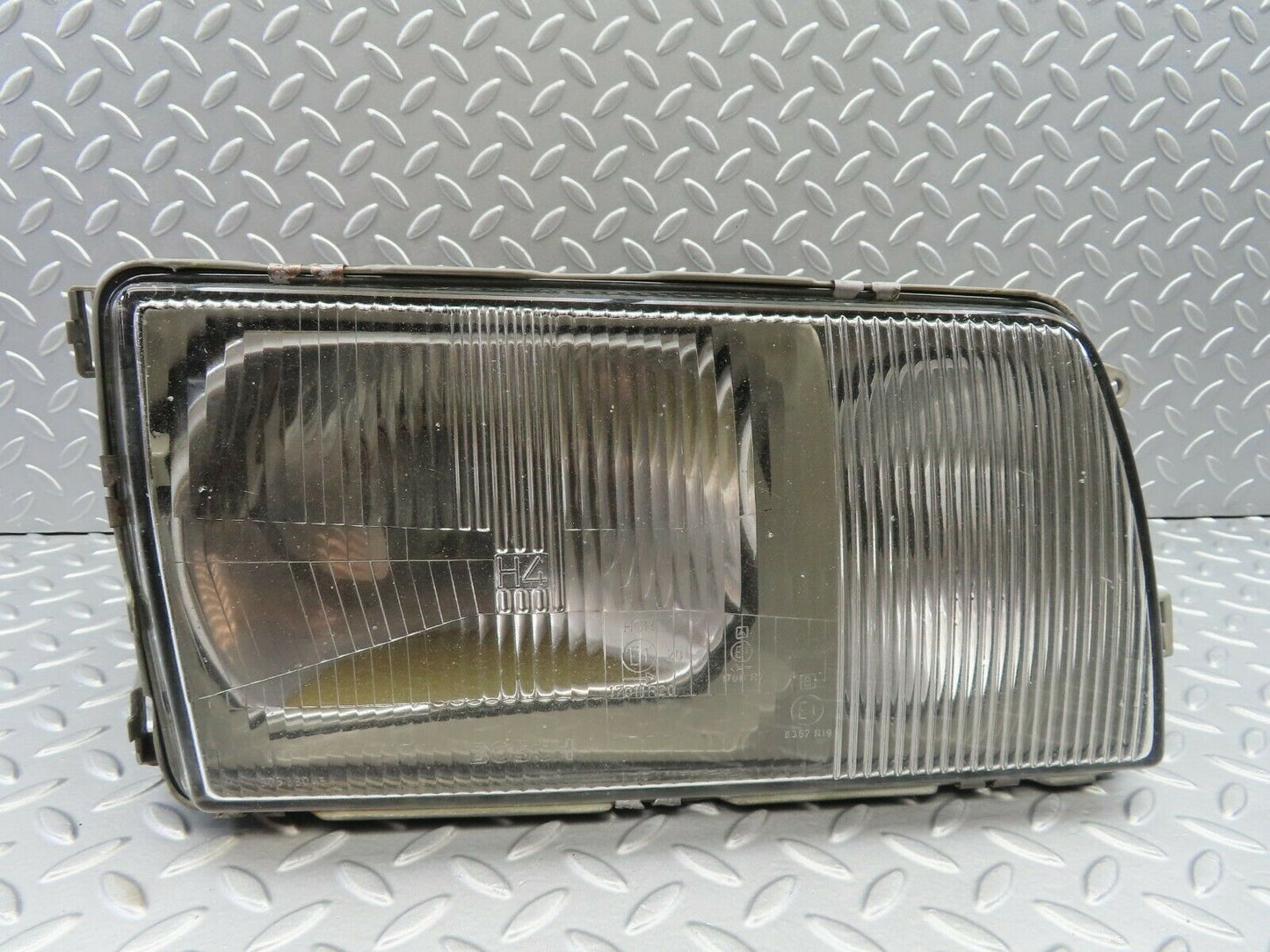 6395 Mercedes-Benz W126 380SE Headlight Bosch Right Side 1268209361