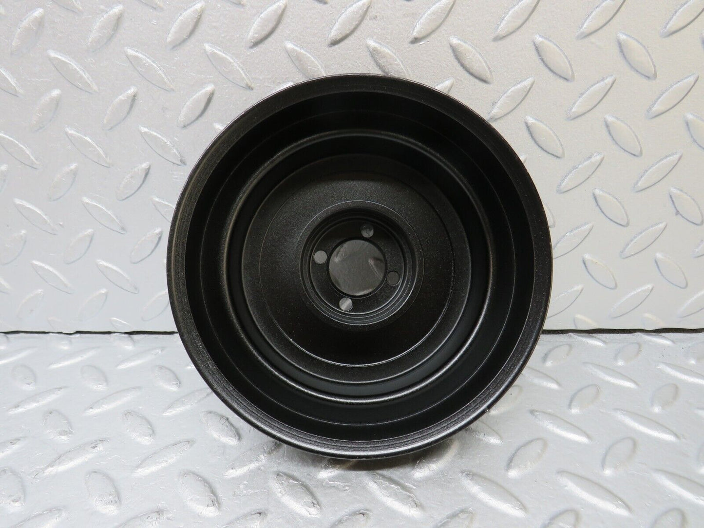 36783 Mercedes-Benz W201 190E 2.0L Water Pump Pulley 1022001005