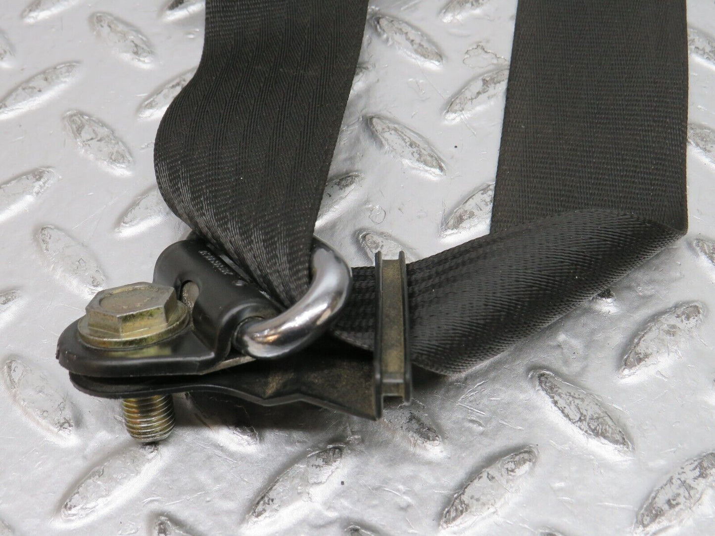 32088 Mercedes-Benz W123 230E Front Right Seat Belt & Buckle 1238602686
