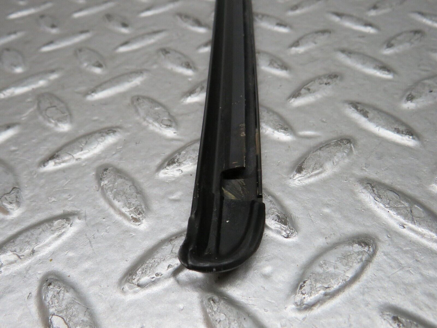 29003 Mercedes-Benz C124 320CE Coupe Rear Left Window Exterior Chrome Trim