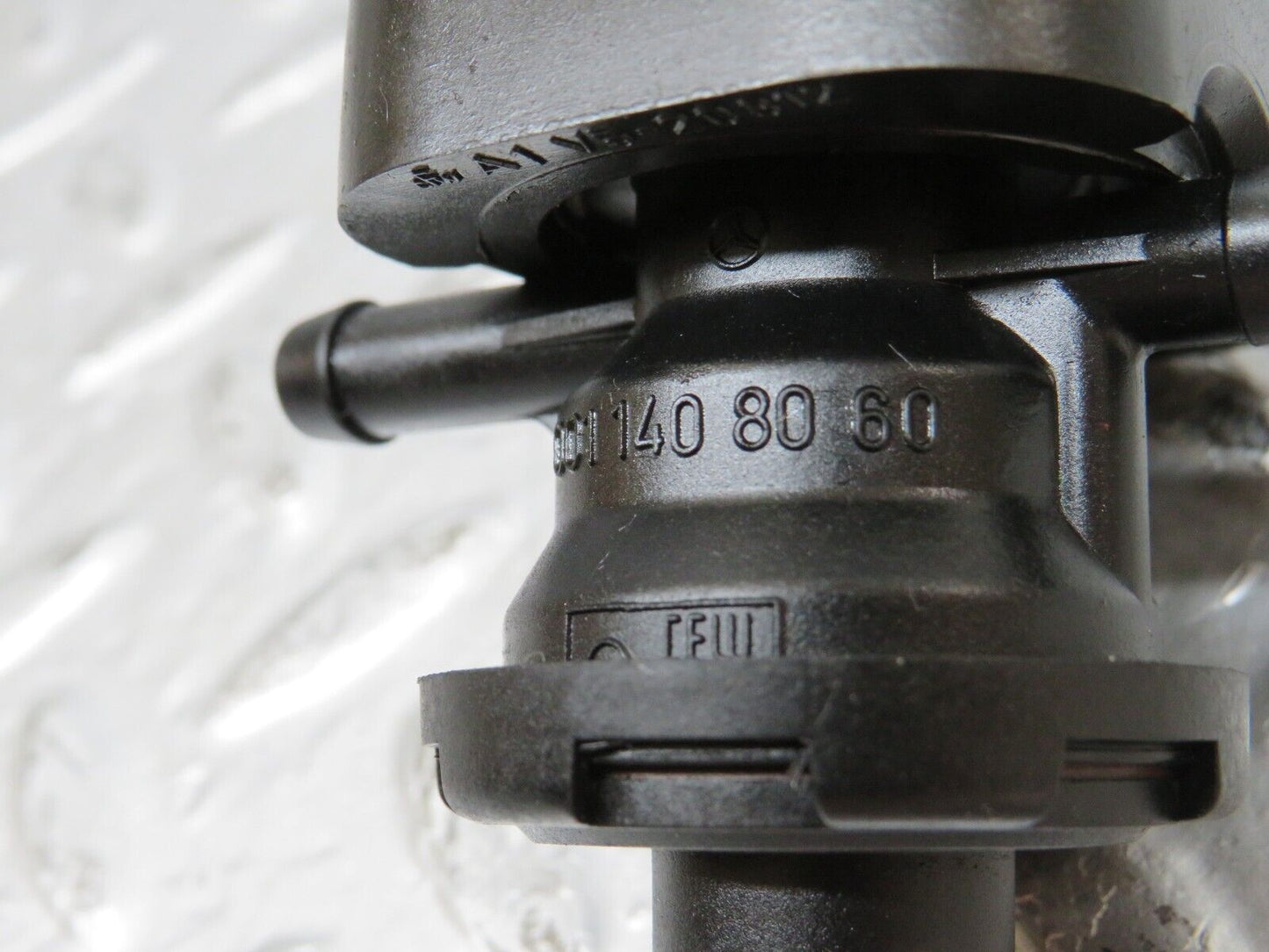 26387 Mercedes-Benz C124 220CE Coupe Fuel Regeneration Vacuum Valve 1201411240