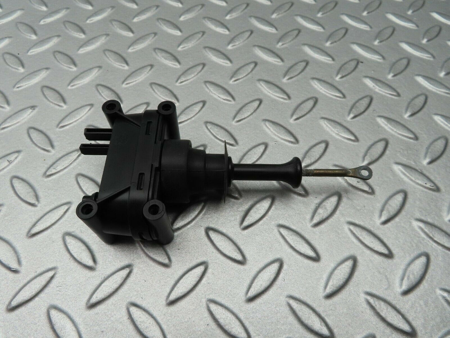 5297 Mercedes-Benz W124 230E Door Lock Vacuum Actuator Rear Left