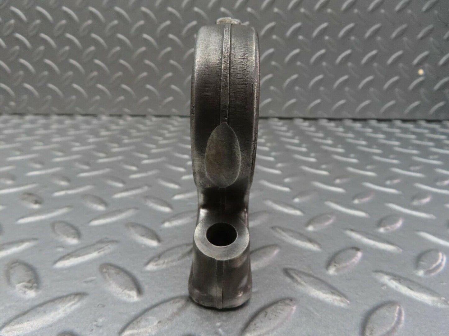 13355 Mercedes-Benz C107 350SLC Coupe Camshaft Tower Bearing 1160512112