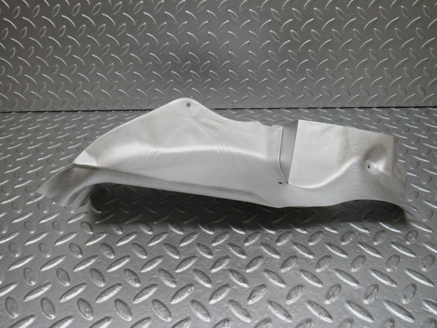 31423 Mercedes-Benz S124 220TE Wagon Exhaust Heat Shield