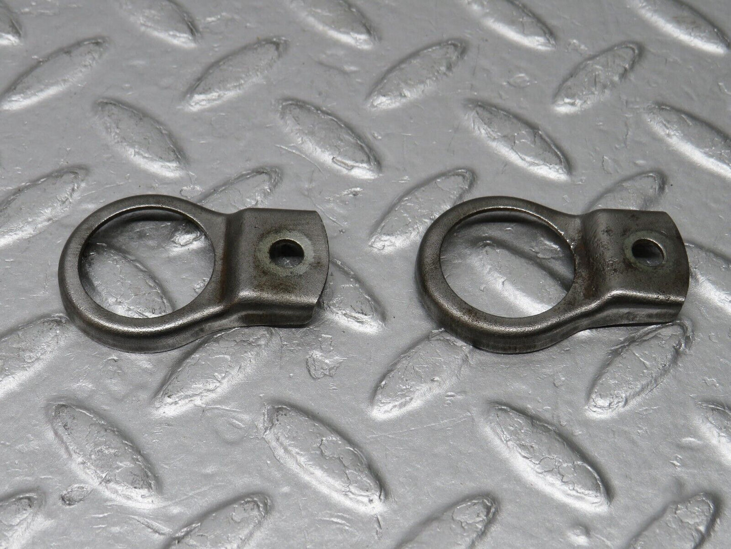 37566 Mercedes-Benz W109 300SEL Fuel Injector Bracket