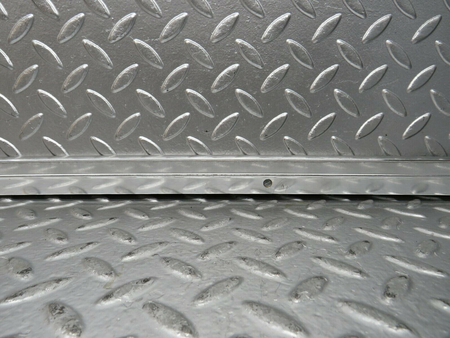 23365 Mercedes-Benz W116 350SE Roof Chrome Trim Right Side