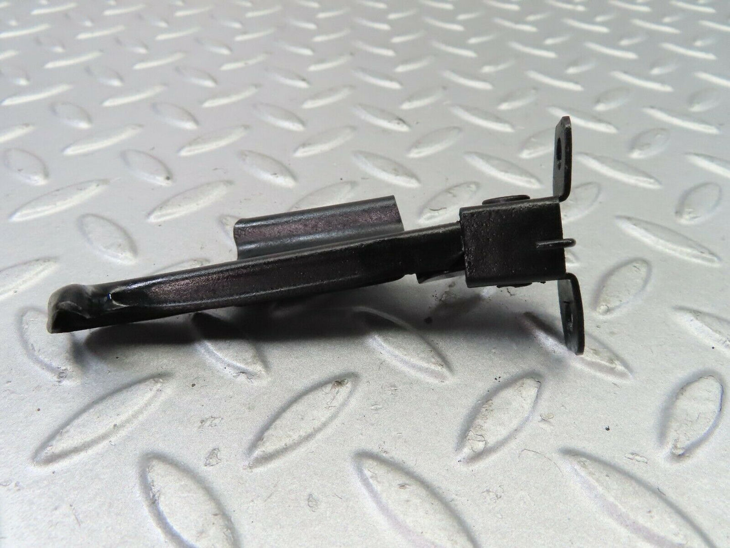 7478 Mercedes-Benz W116 450SE Bonnet Safety Latch