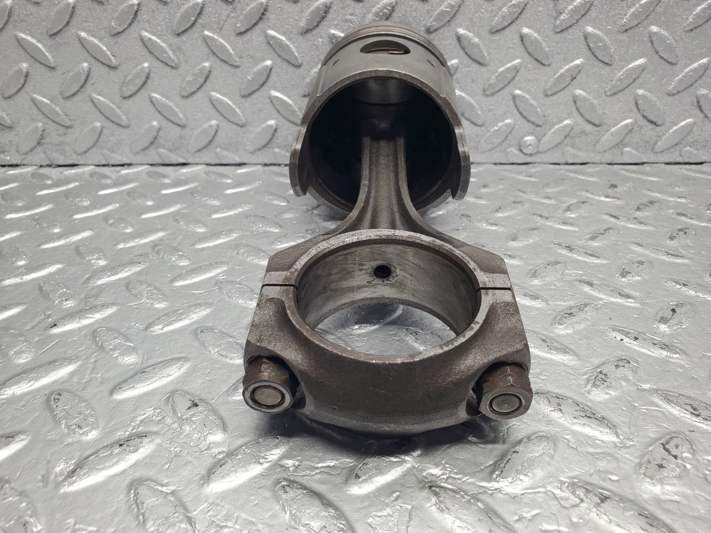 W112 piston and connecting rod used OEM