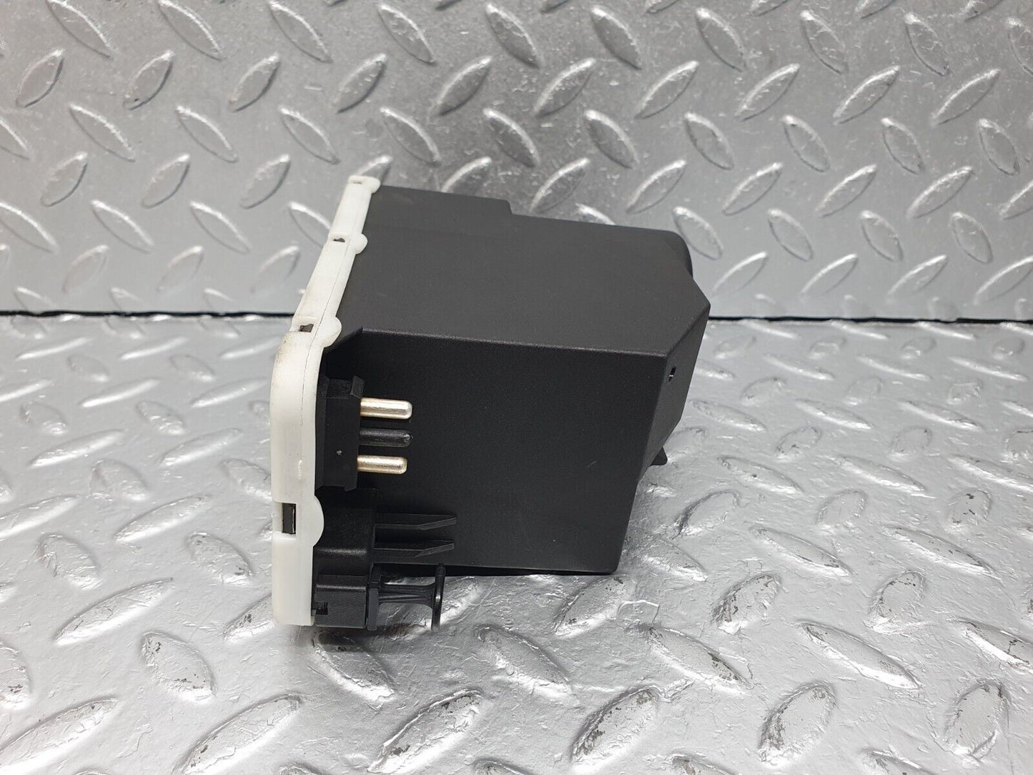 40944 Mercedes-Benz W126 300SE Locking Vacuum Pump Bosch 1248001148