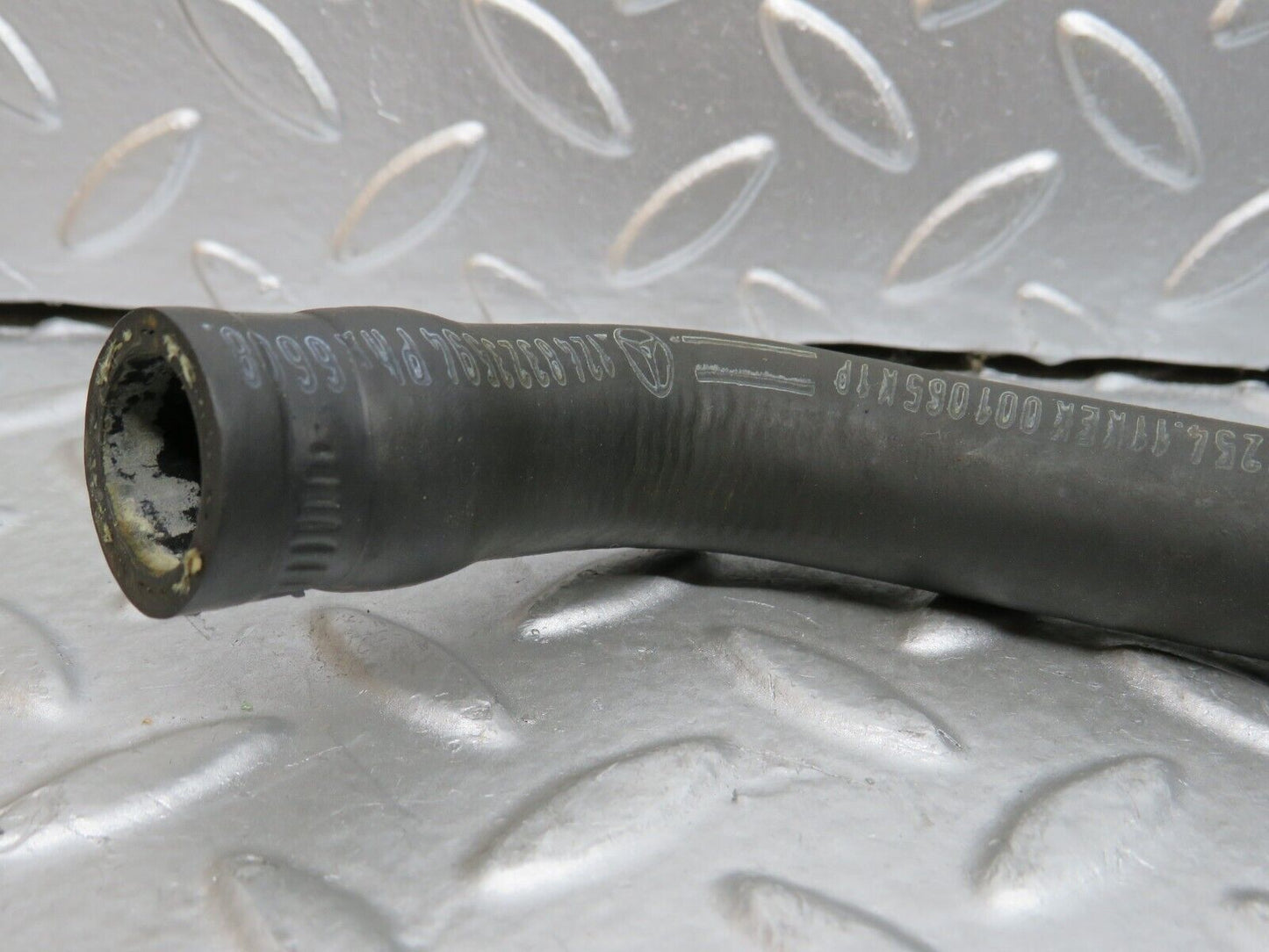 29560 Mercedes-Benz W124 230E Water Hose Pipe 1248323594
