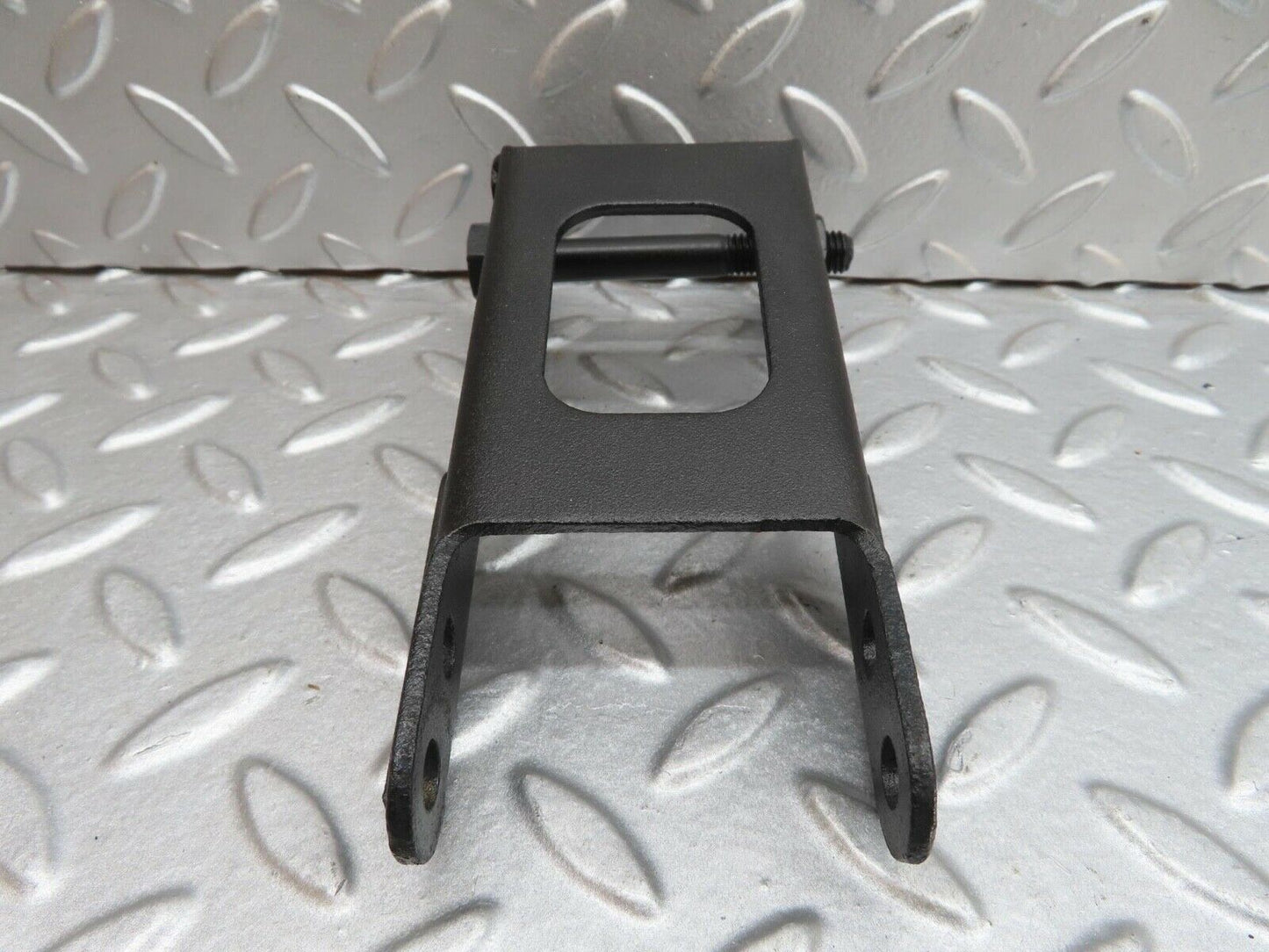 13716 Mercedes-Benz R107 450SL Alternator Generator Bracket