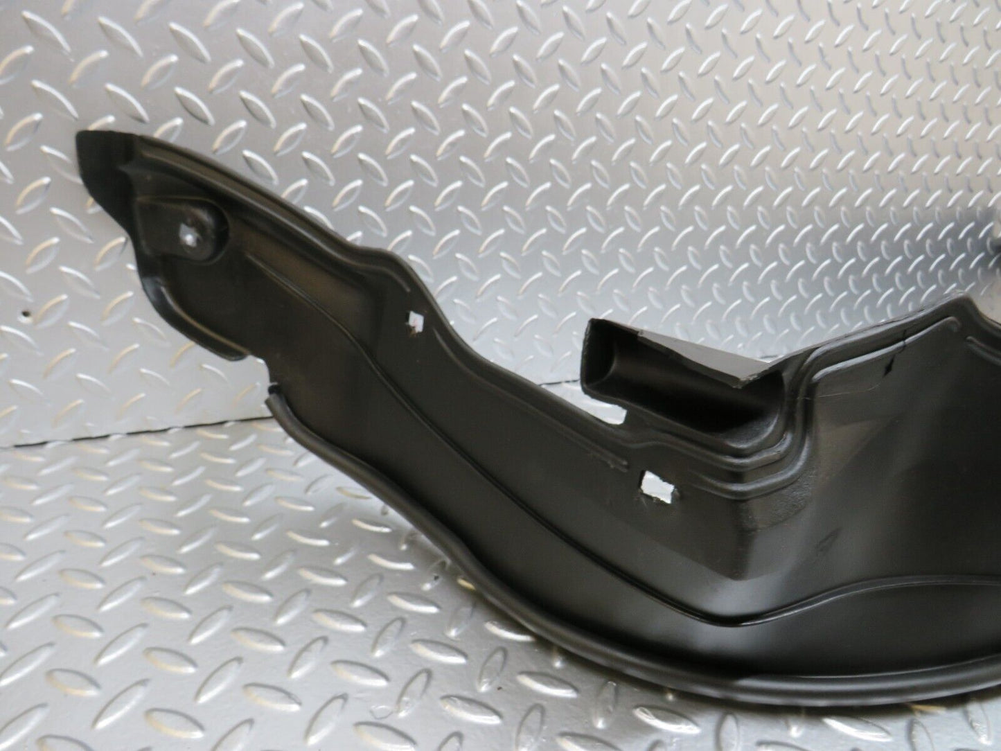 25496 Mercedes-Benz W123 200 Front Right Fender Splash Guard 1238840635