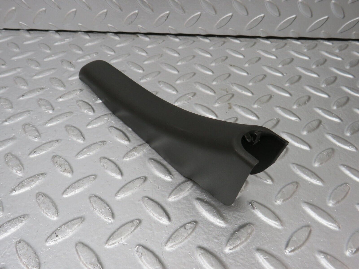 33938 Mercedes-Benz W124 260E Trunk Lid Hinge Cover 1247580129