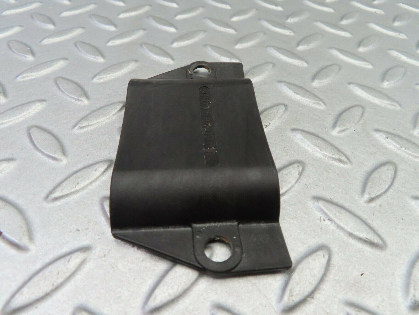 6387 Mercedes-Benz W126 380SE Front Panel Covering 0005460981