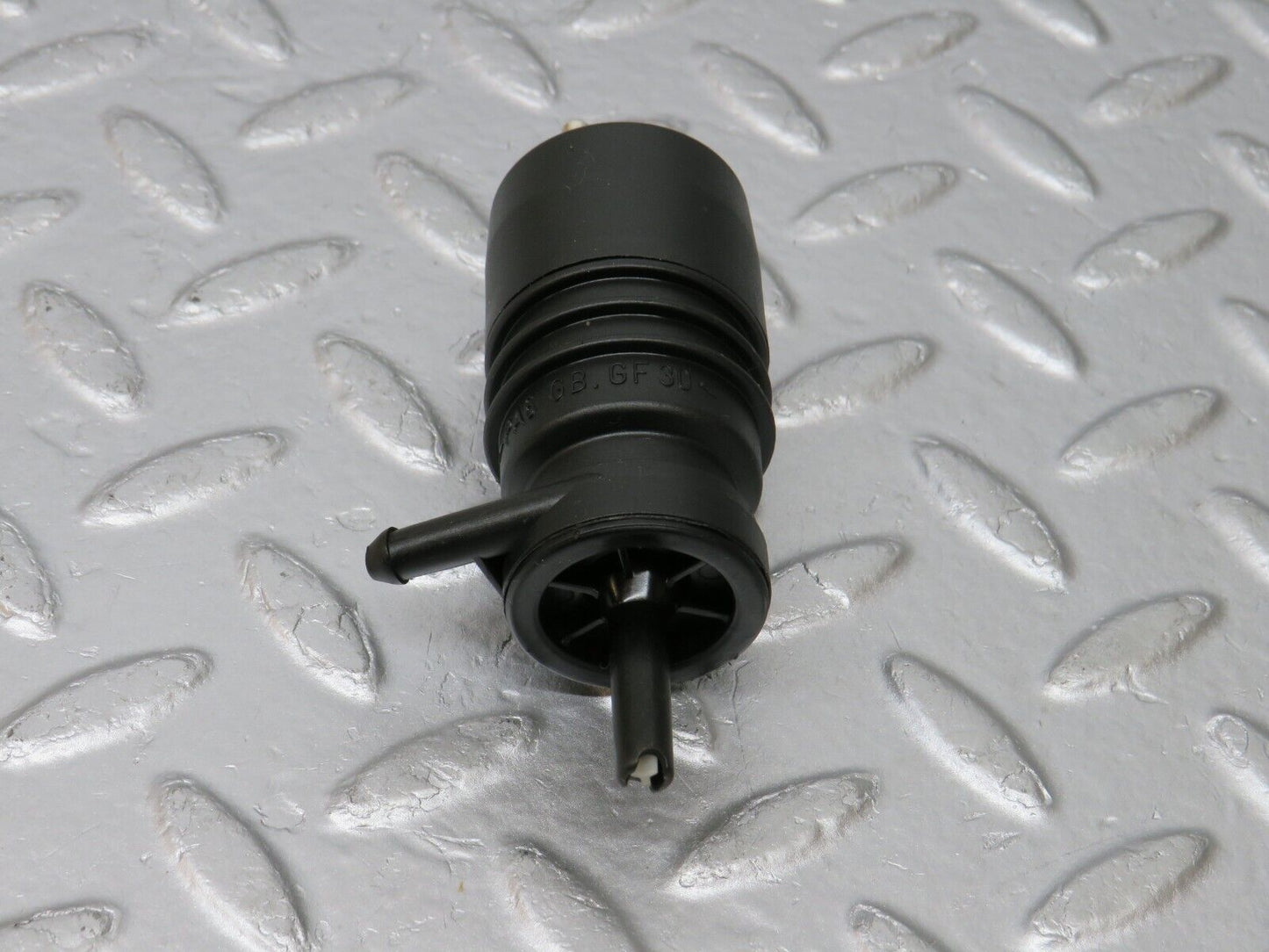 33609 Mercedes-Benz W201 190E Windscreen Washer Pump