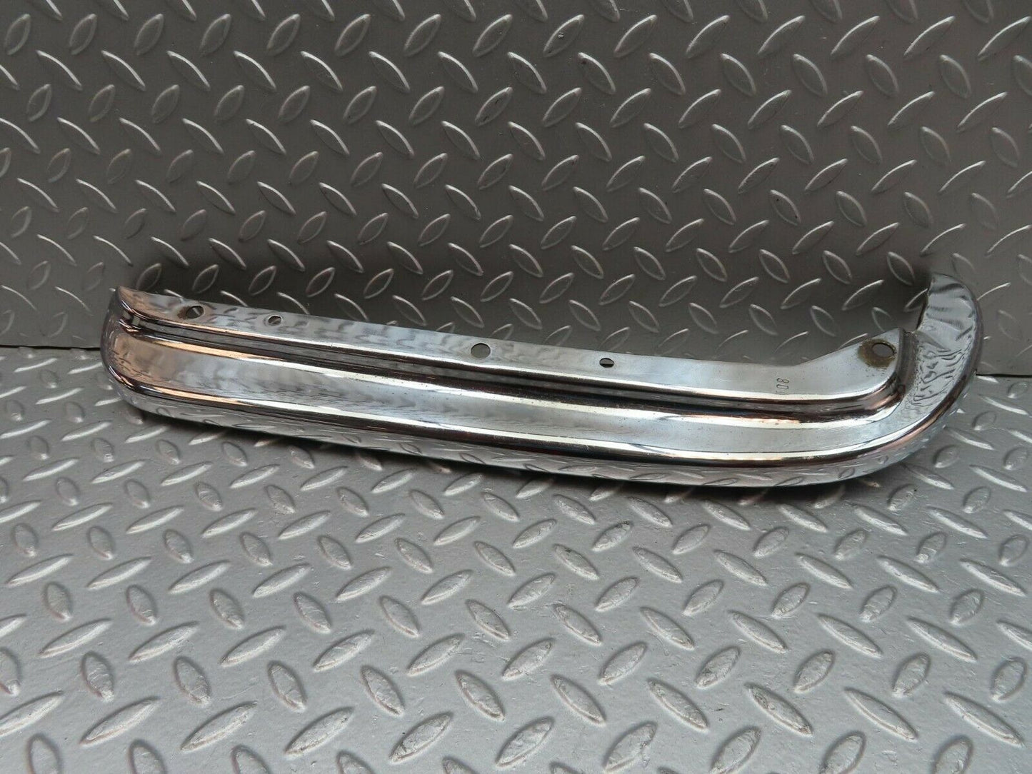 10623 Mercedes-Benz W108 Rear Left Upper Bumper Corner