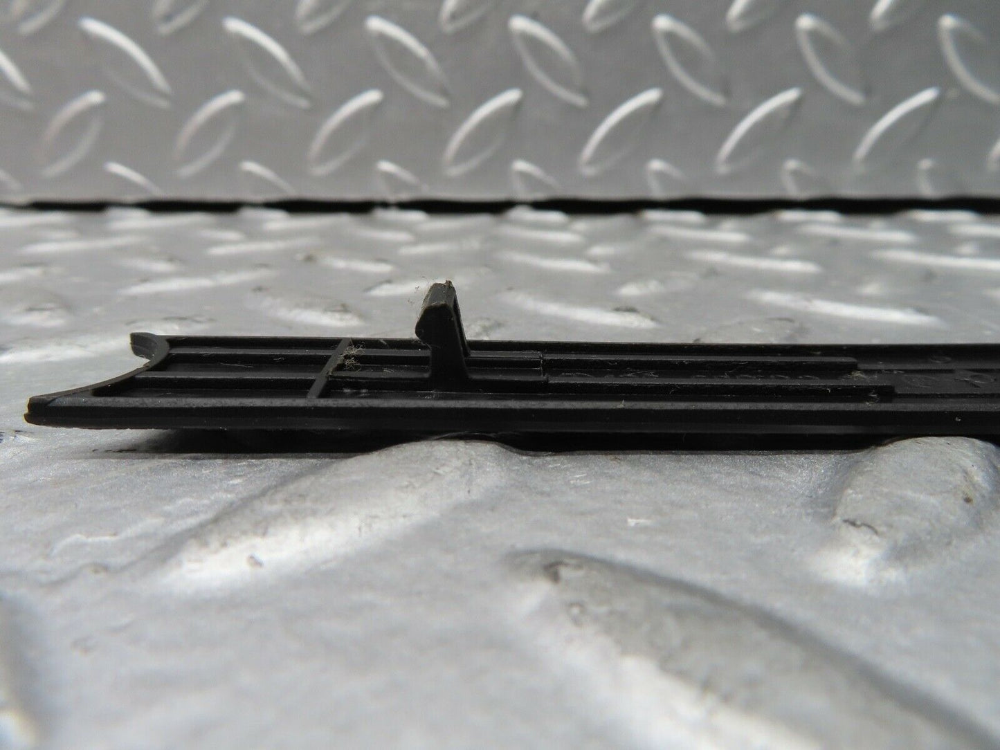 21689 Mercedes-Benz W126 300SE Dashboard Trim Cover Black 1266890383