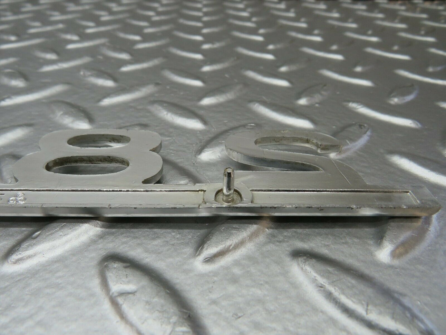 23984 Mercedes-Benz W123 280E Trunk Badge Logo Emblem 1238170815