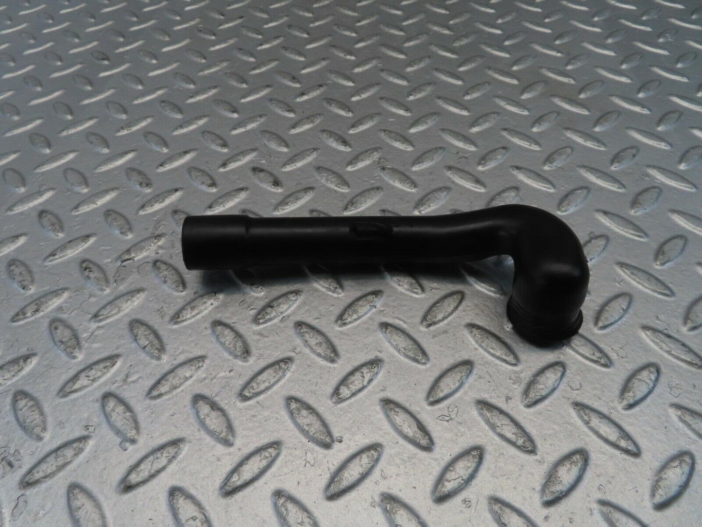 11049 Mercedes-Benz R107 W116 Crankcase Breather Hose 1160940791