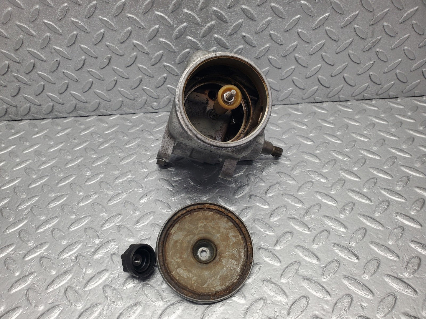 W126 Coupe power steering pump type 34 used OEM