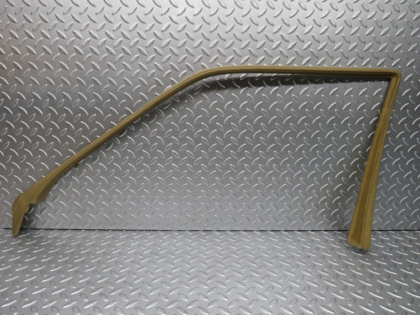 29225 Mercedes-Benz W124 230E Front Right Door Window Frame Trim Cover